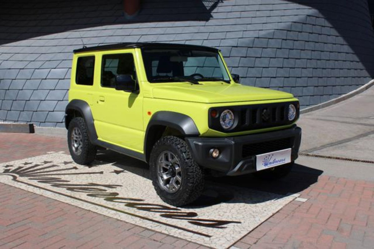 Suzuki Jimny 1.5 5MT Top