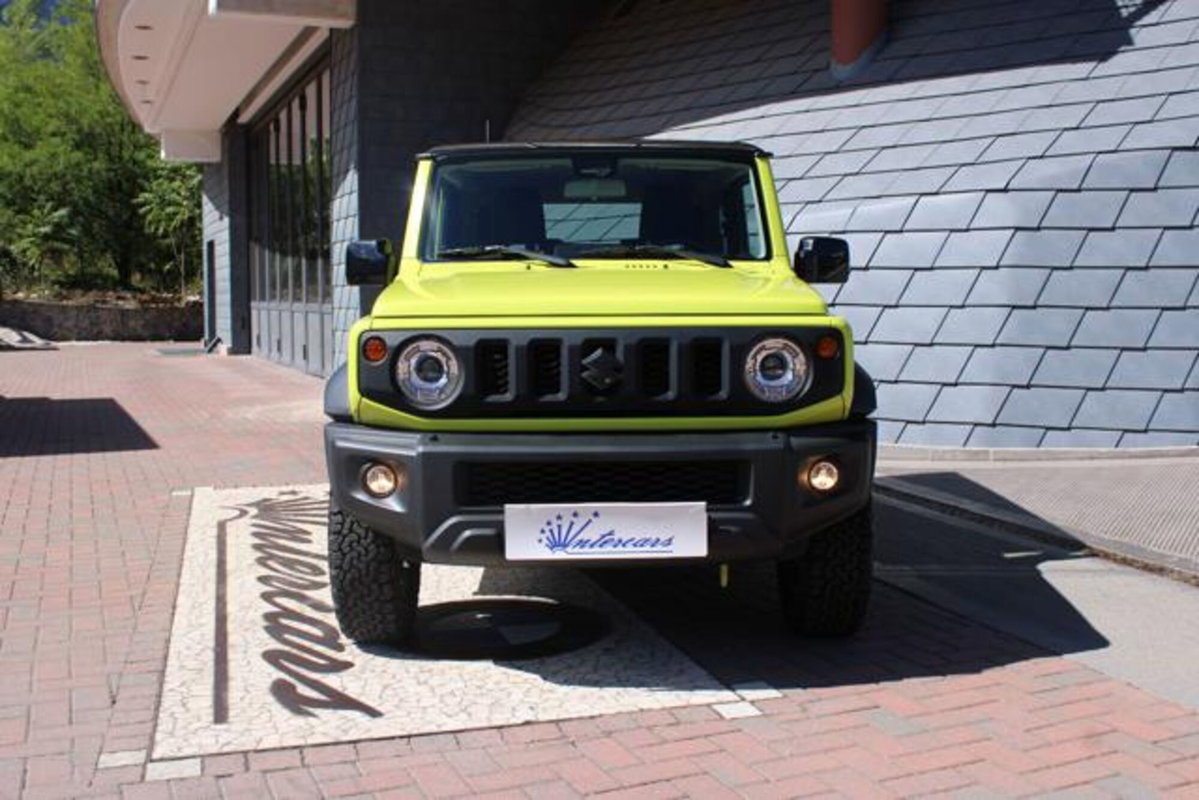Suzuki Jimny 1.5 5MT Top (3)