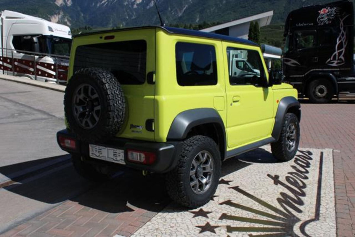 Suzuki Jimny 1.5 5MT Top (7)