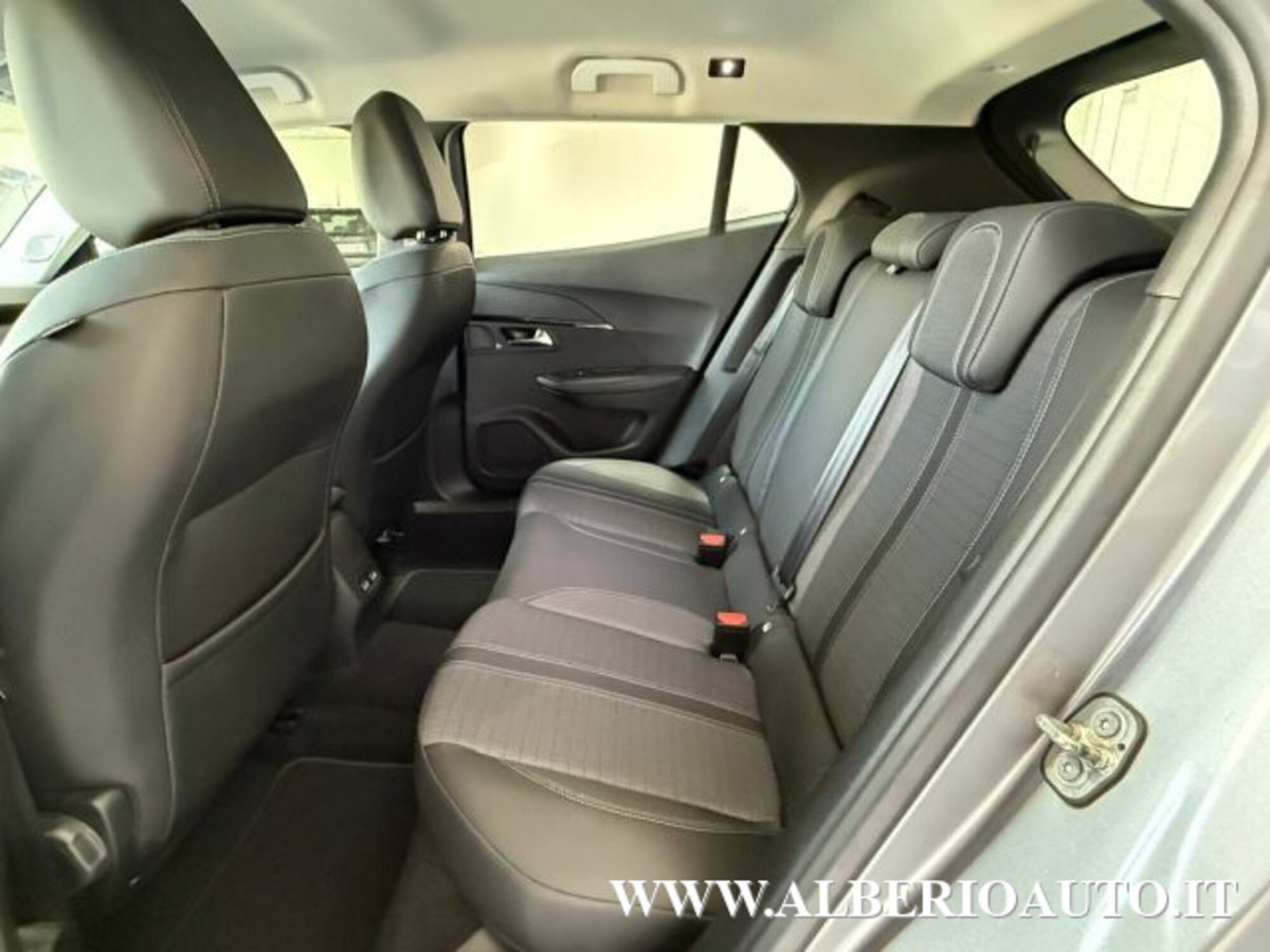 Peugeot 2008 BlueHDi 110 S&S Allure (10)