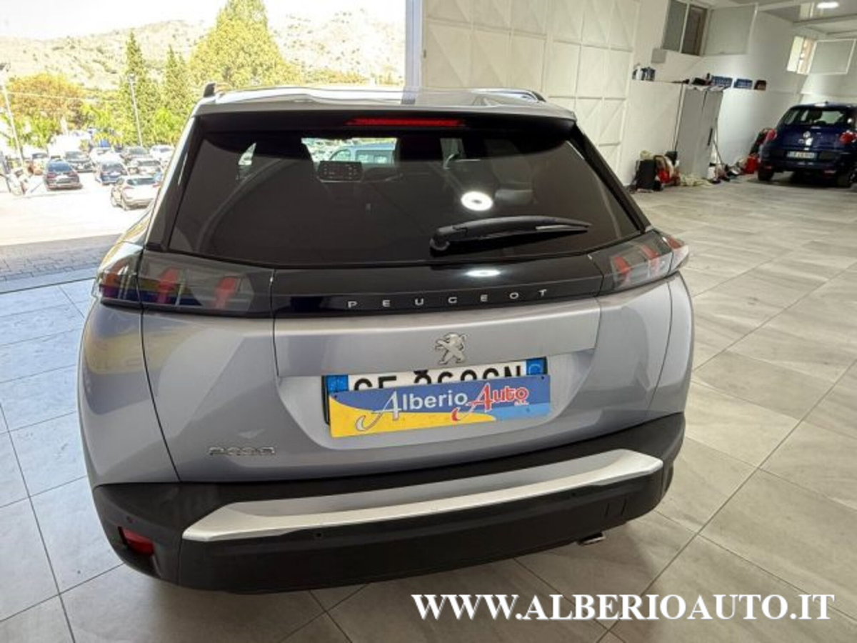 Peugeot 2008 BlueHDi 110 S&S Allure (5)