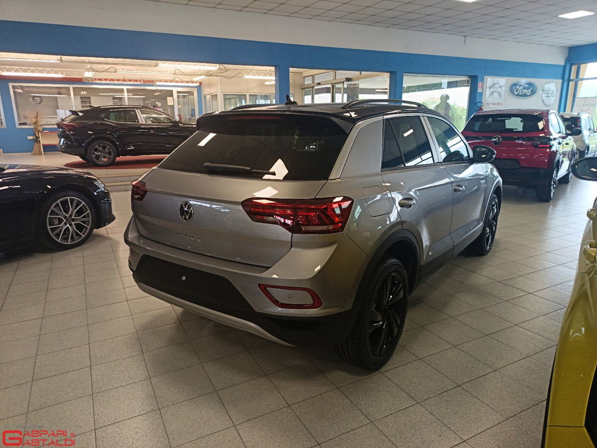 Volkswagen T-Roc 2.0 TDI SCR 150 CV DSG Sport BlueMotion Technology (3)