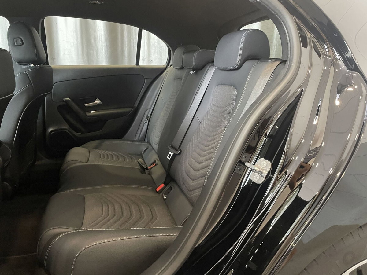 Mercedes-Benz Classe A 180 Automatic Executive (10)