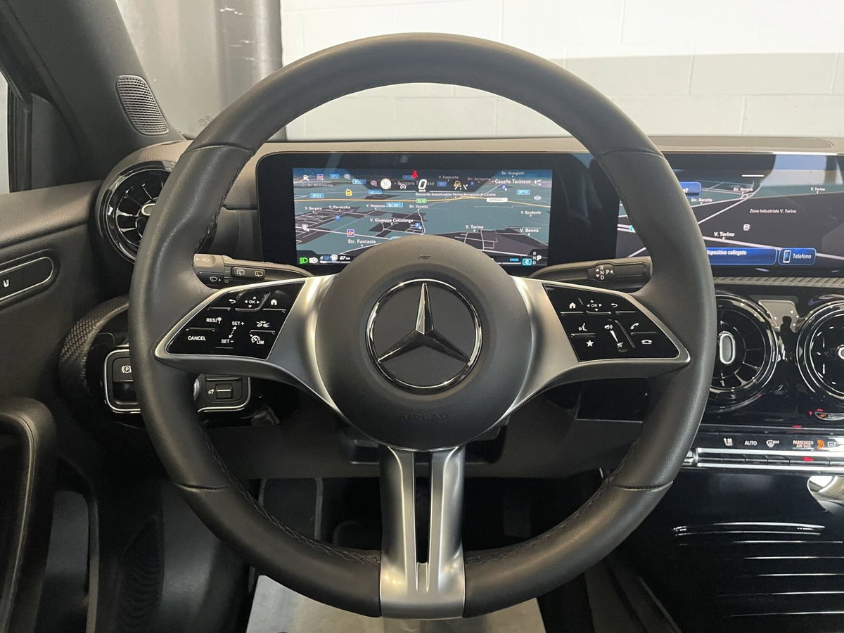 Mercedes-Benz Classe A 180 Automatic Executive (11)
