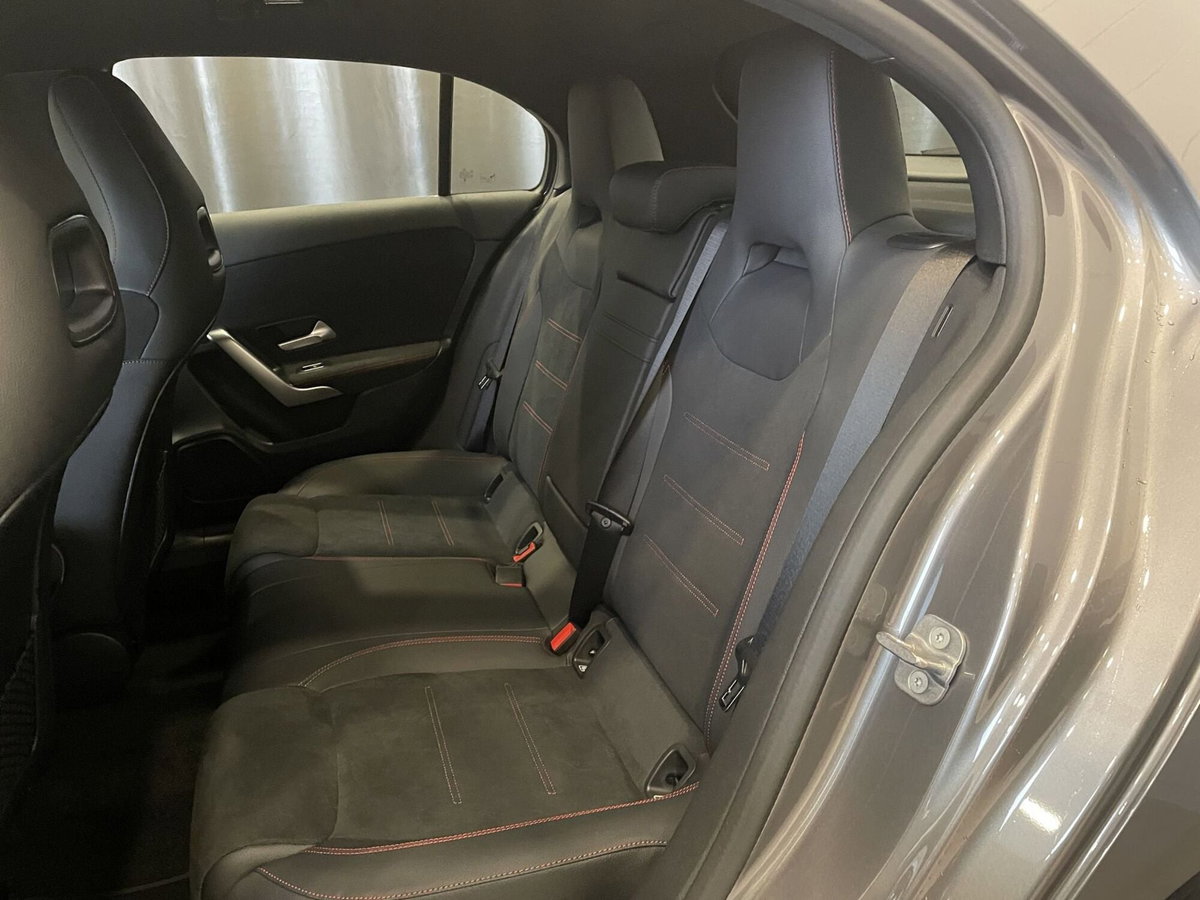 Mercedes-Benz Classe A 180 Automatic Premium (10)