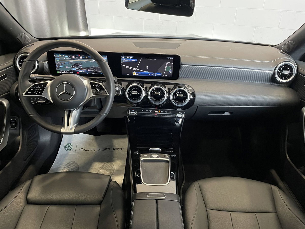 Mercedes-Benz CLA 180 Automatic Executive (11)