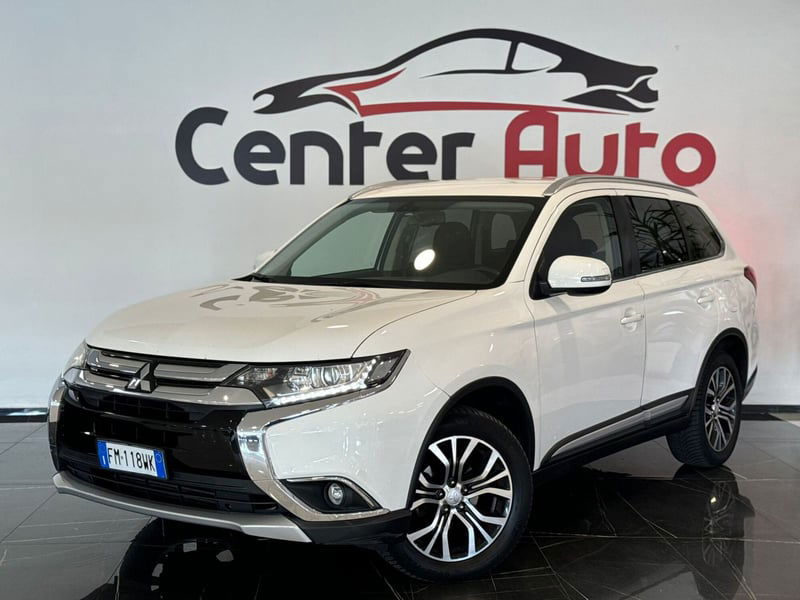 Mitsubishi Outlander 2.2 DI-D 2WD Insport 7p.