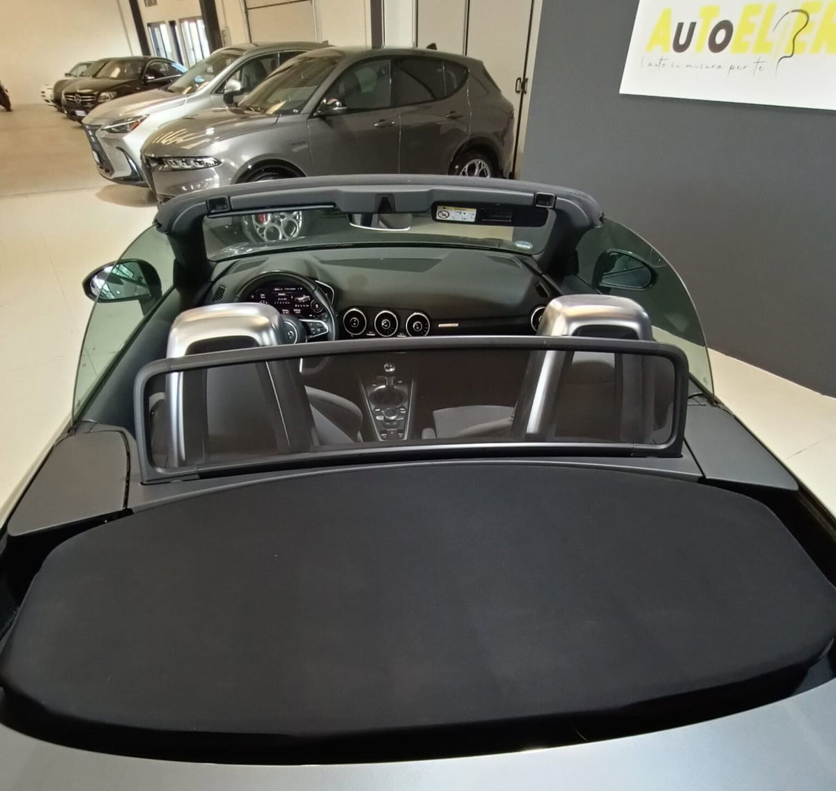Audi TT Cabrio 1.8 TFSI (16)