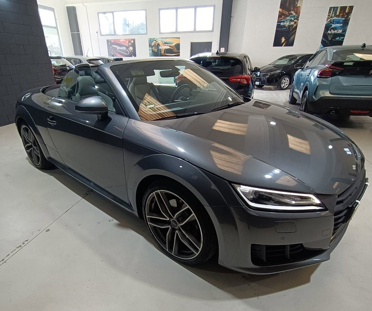 Audi TT Cabrio 1.8 TFSI (4)