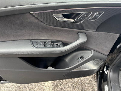 Audi RS Q8 Q8 4.0 mhev quattro tiptronic (16)