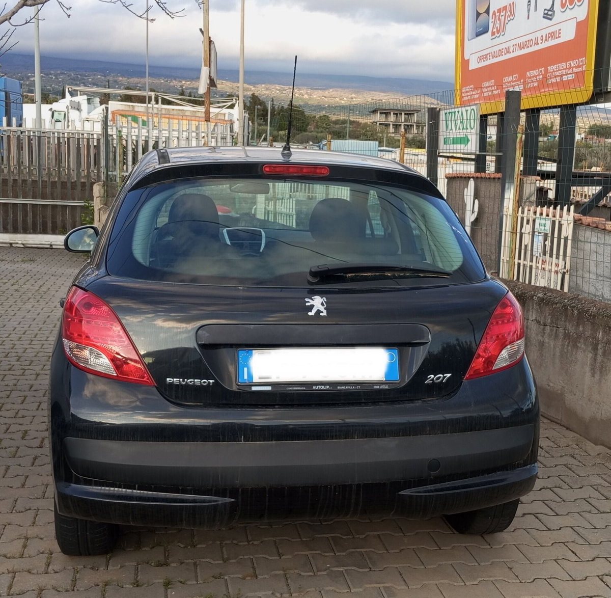 Peugeot 207 HDi 70CV FAP 5p. XS (5)
