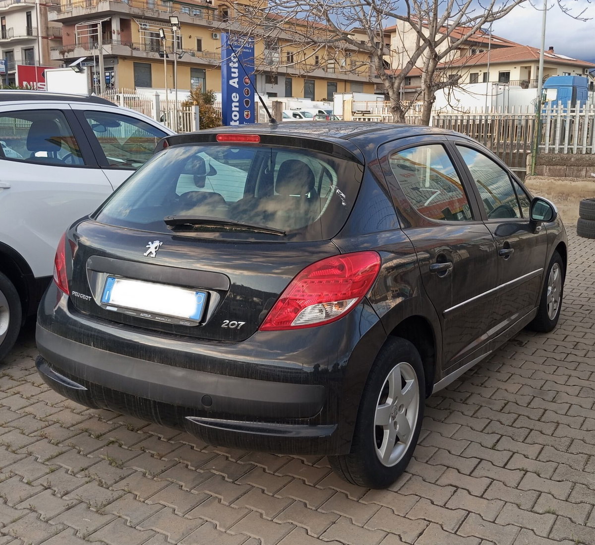Peugeot 207 HDi 70CV FAP 5p. XS (6)