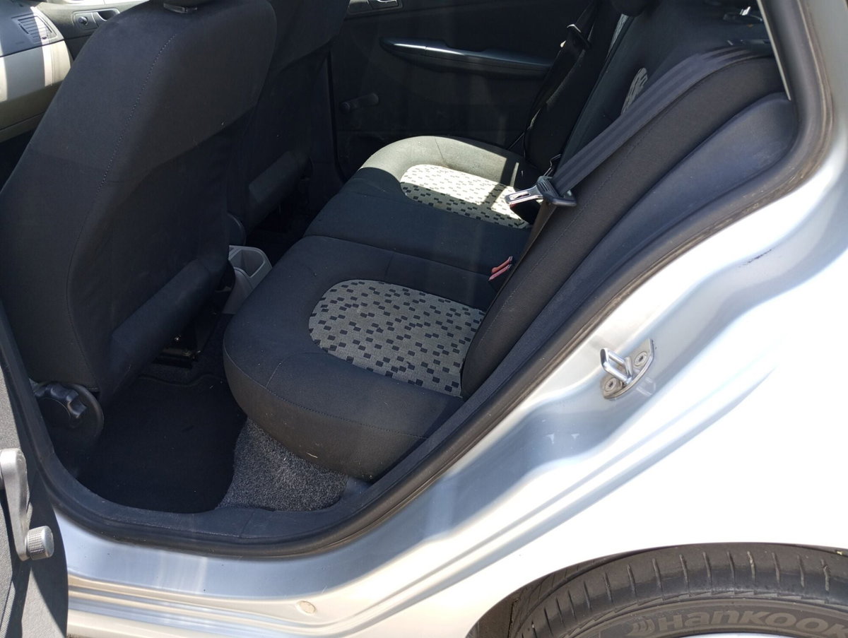 Skoda Fabia Station Wagon TDI cat Wagon Ambiente (12)