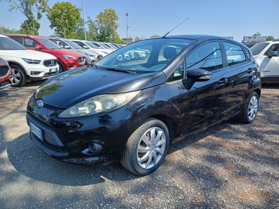 Ford Fiesta 1.4 5 porte Bz.- GPL Titanium usata