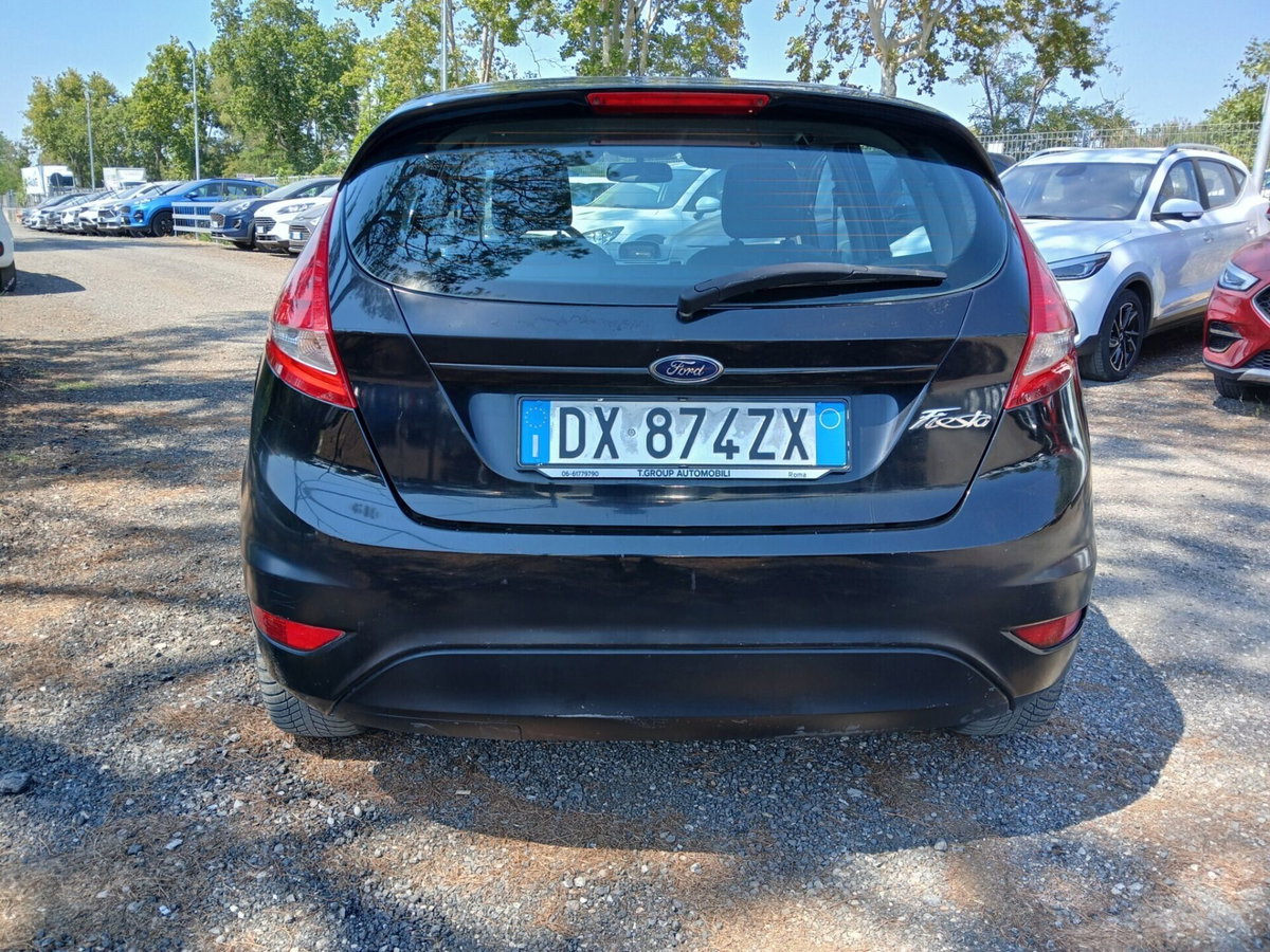 Ford Fiesta 1.4 5 porte Bz.- GPL Titanium (4)