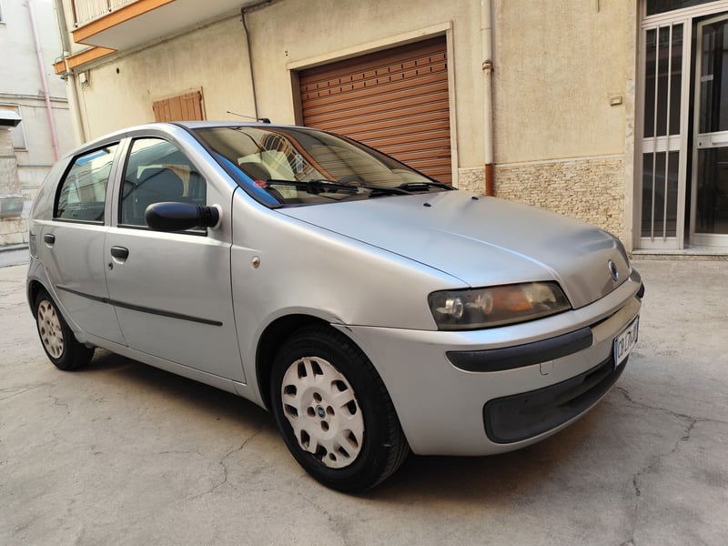 Fiat Punto 1.2i cat 5 porte