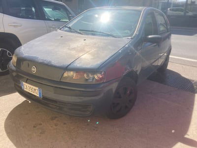 Fiat Punto 1.2i cat 5 porte ELX usata