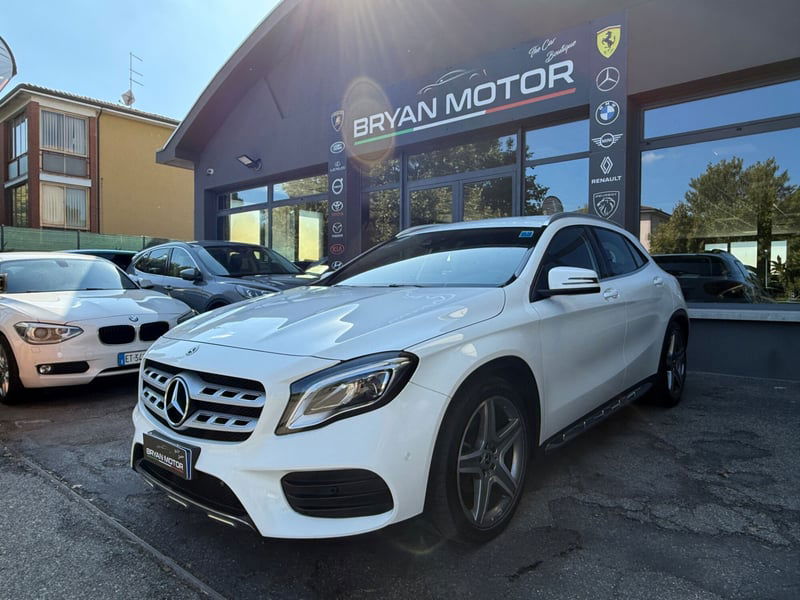 Mercedes-Benz GLA SUV 200 d Automatic 4Matic Premium