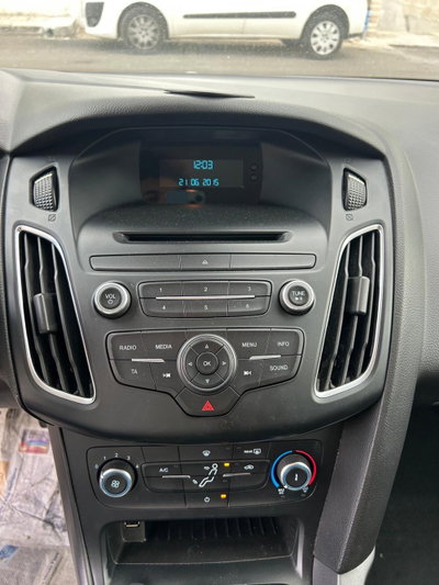 Ford Focus Station Wagon 1.5 TDCi 95 CV Start&Stop SW Plus (10)