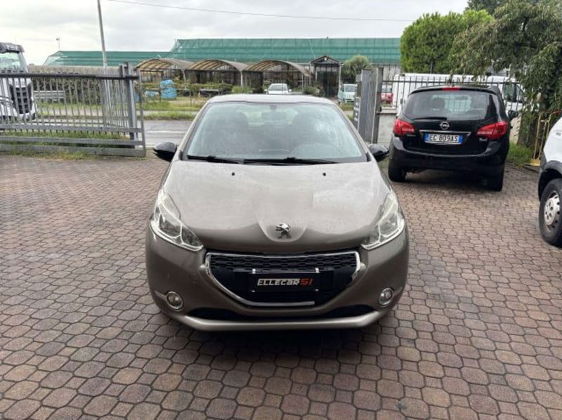 Peugeot 208 VTi 82 CV 5 porte Allure