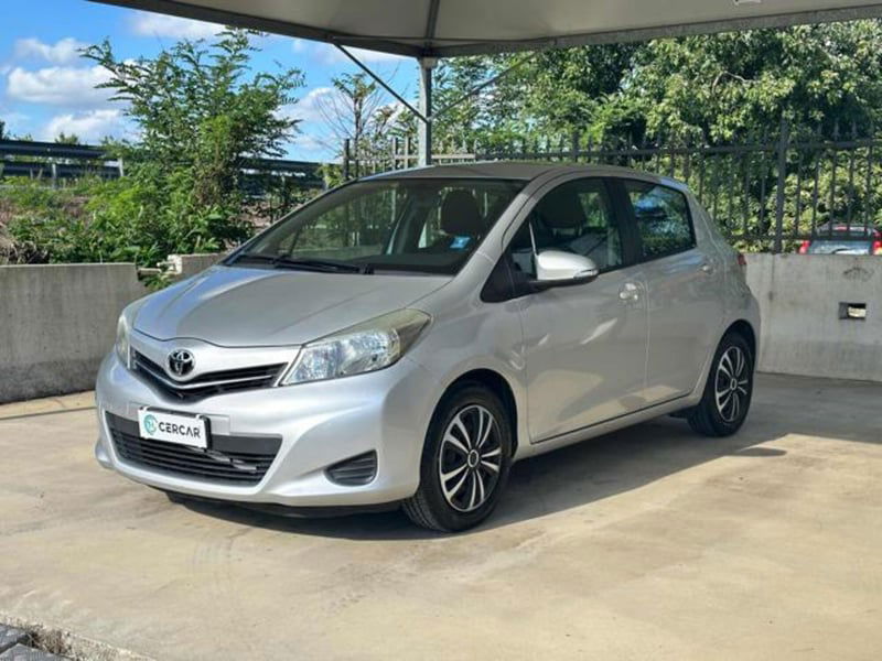 Toyota Yaris 1.0 5 porte Navi
