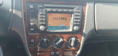 Mercedes-Benz Classe ML 270 turbodiesel cat CDI SE Leather (10)