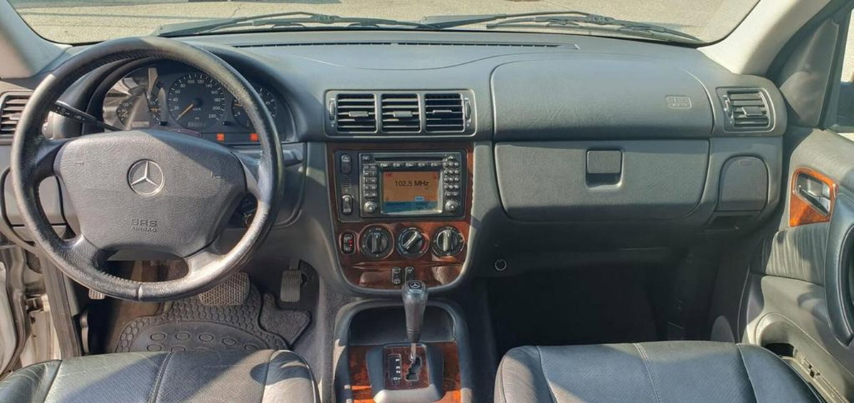 Mercedes-Benz Classe ML 270 turbodiesel cat CDI SE Leather (12)