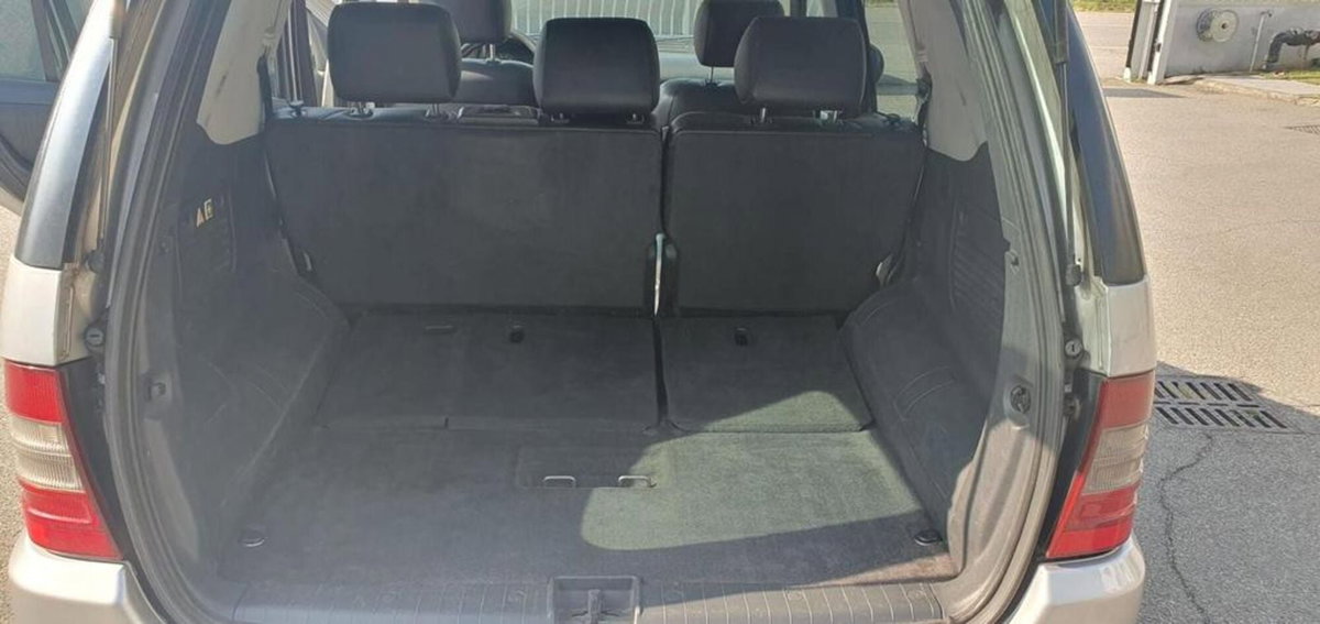 Mercedes-Benz Classe ML 270 turbodiesel cat CDI SE Leather (9)
