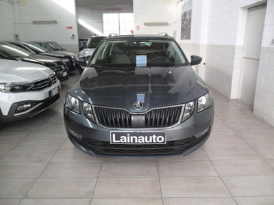 Skoda Octavia Station Wagon 1.5 G-TEC DSG Wagon Executive (2)