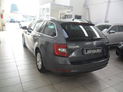 Skoda Octavia Station Wagon 1.5 G-TEC DSG Wagon Executive (5)