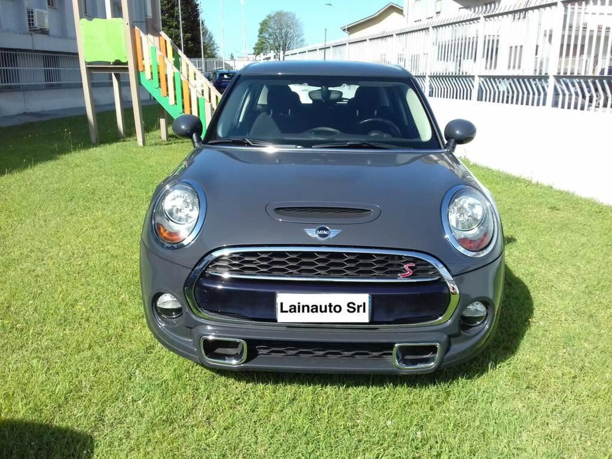 MINI Mini 2.0 Cooper SD (2)