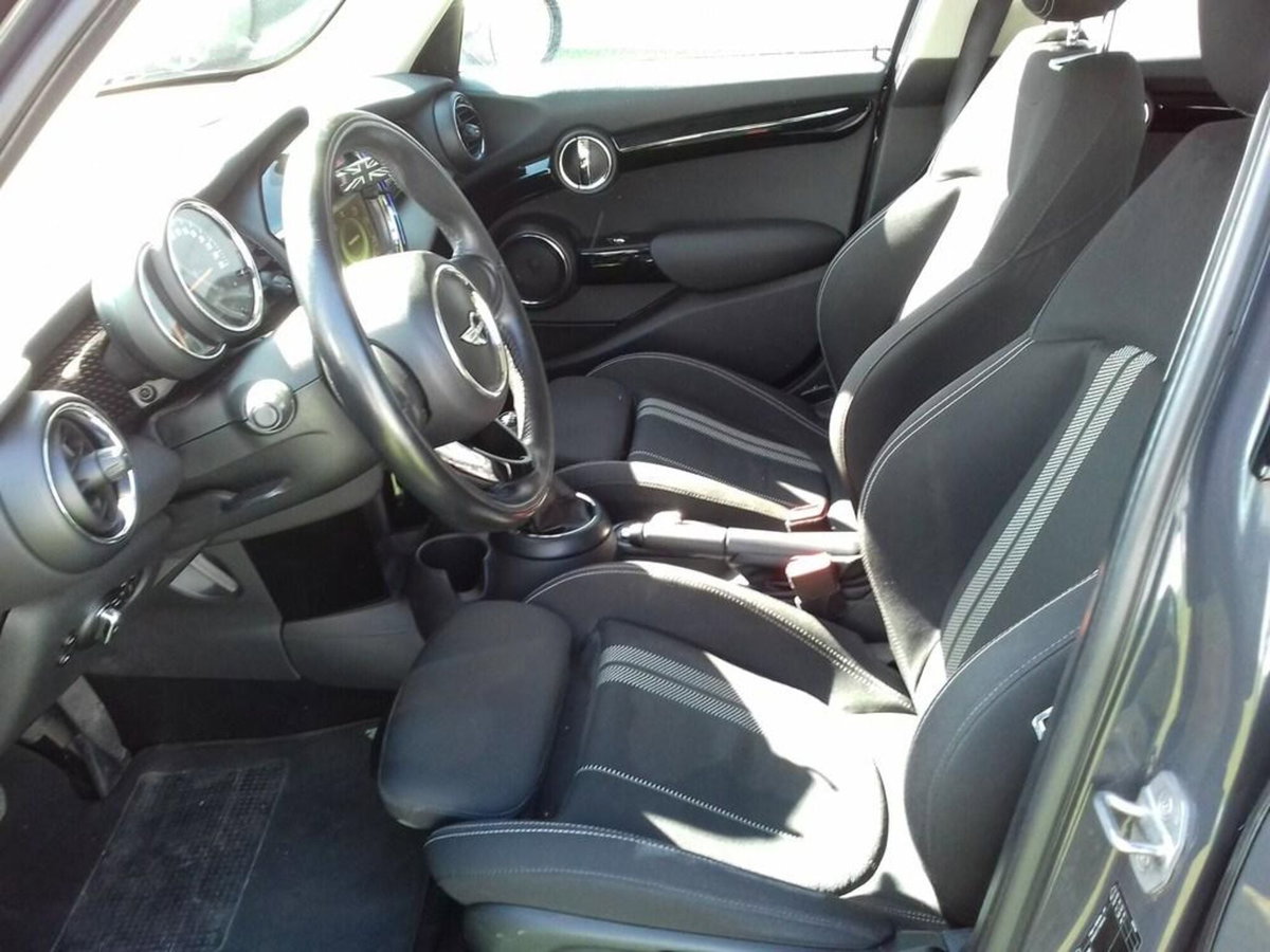 MINI Mini 2.0 Cooper SD (6)