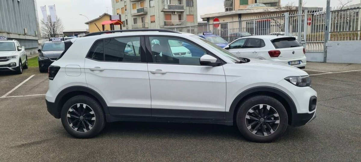 Volkswagen T-Cross 1.0 TSI Style BMT (4)