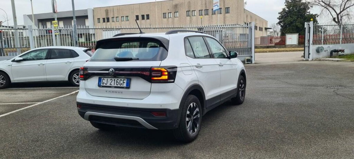 Volkswagen T-Cross 1.0 TSI Style BMT (5)