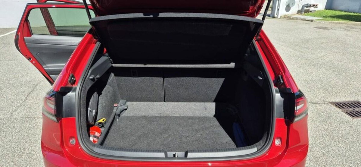 Volkswagen Taigo 1.0 TSI 110 CV DSG R-Line (9)