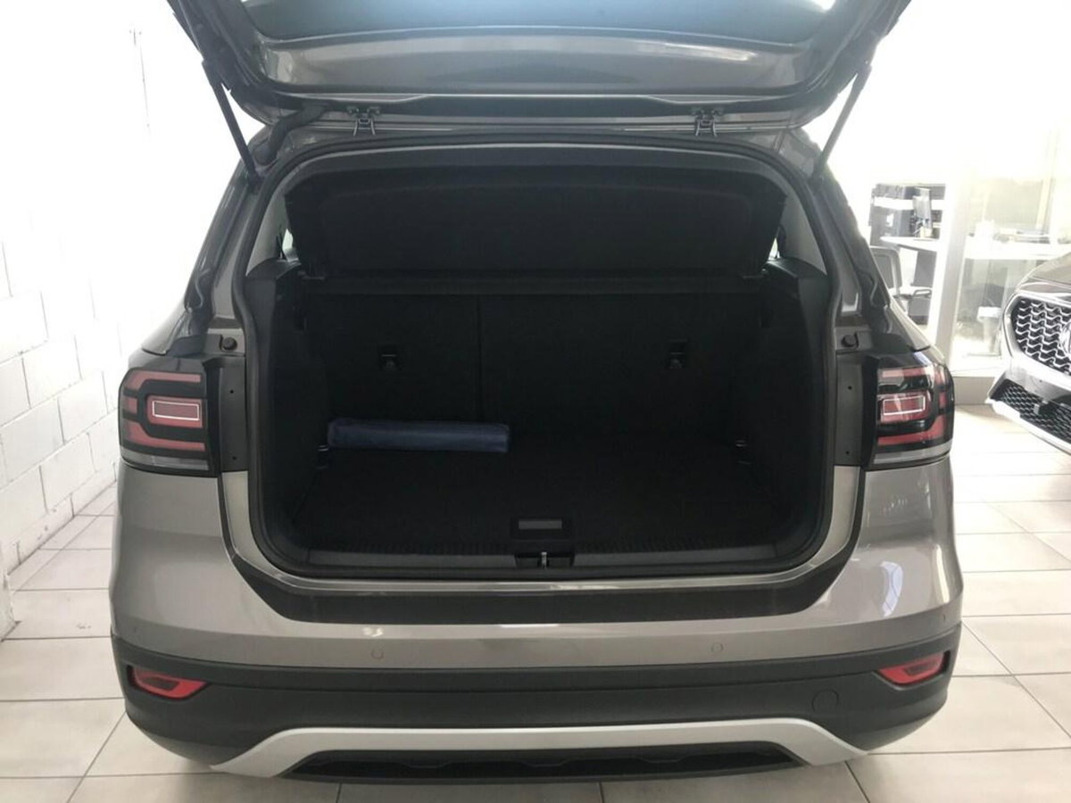 Volkswagen T-Cross 1.0 TSI Style BMT (6)