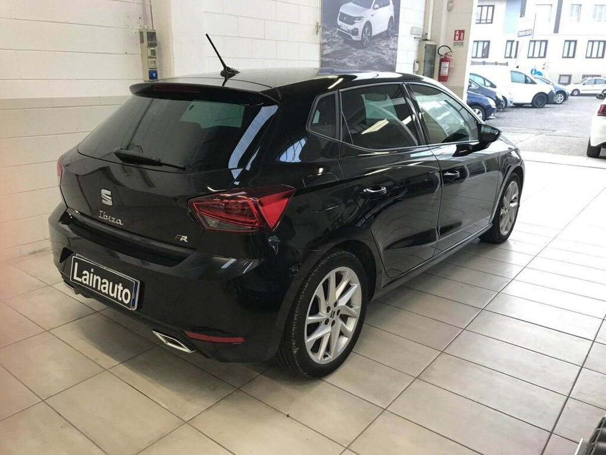 SEAT Ibiza 1.0 ecotsi FR 95cv (4)