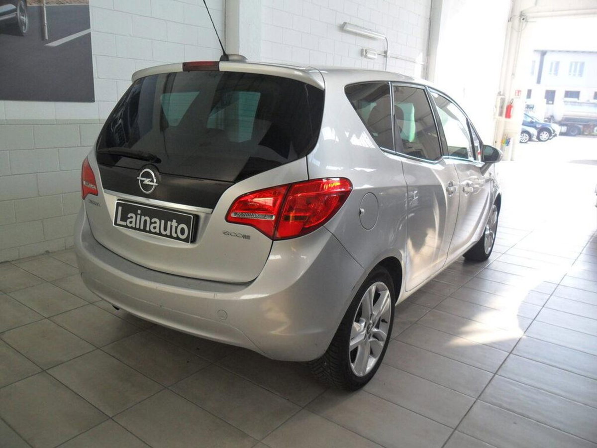 Opel Meriva 1.6 CDTI 110CV Start&Stop Cosmo (4)