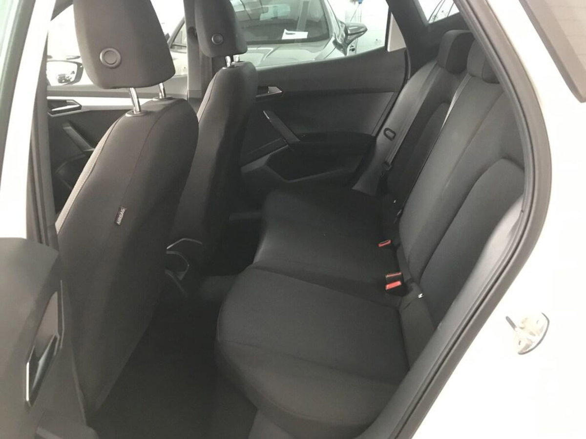 SEAT Arona 1.0 EcoTSI FR (10)
