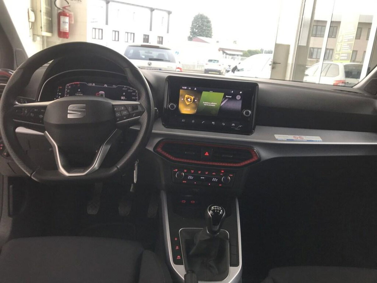 SEAT Arona 1.0 EcoTSI FR (11)