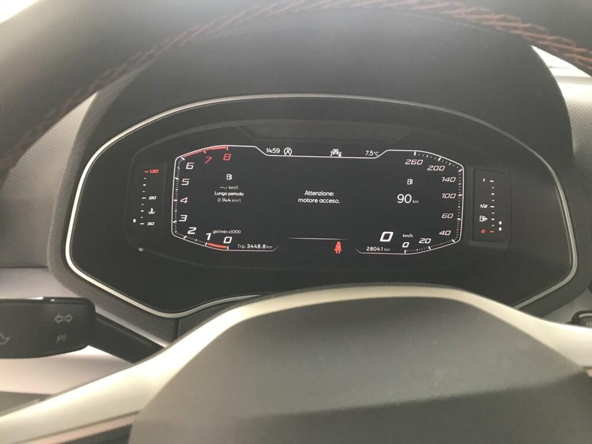 SEAT Arona 1.0 EcoTSI FR (14)