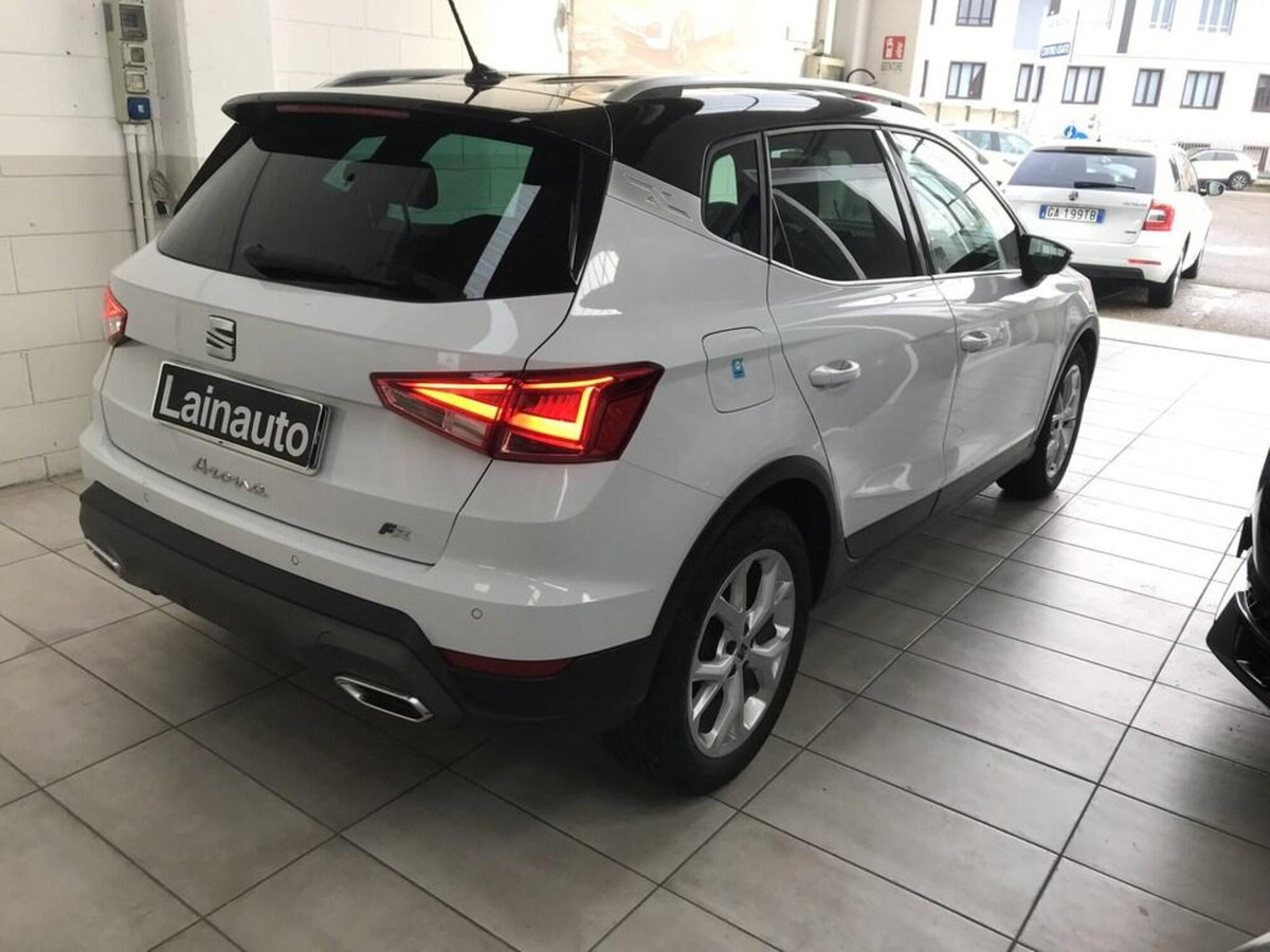 SEAT Arona 1.0 EcoTSI FR (4)