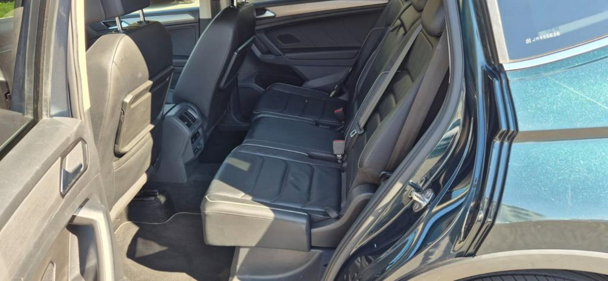Volkswagen Tiguan Allspace 2.0 TDI SCR DSG 4MOTION Business BMT (10)