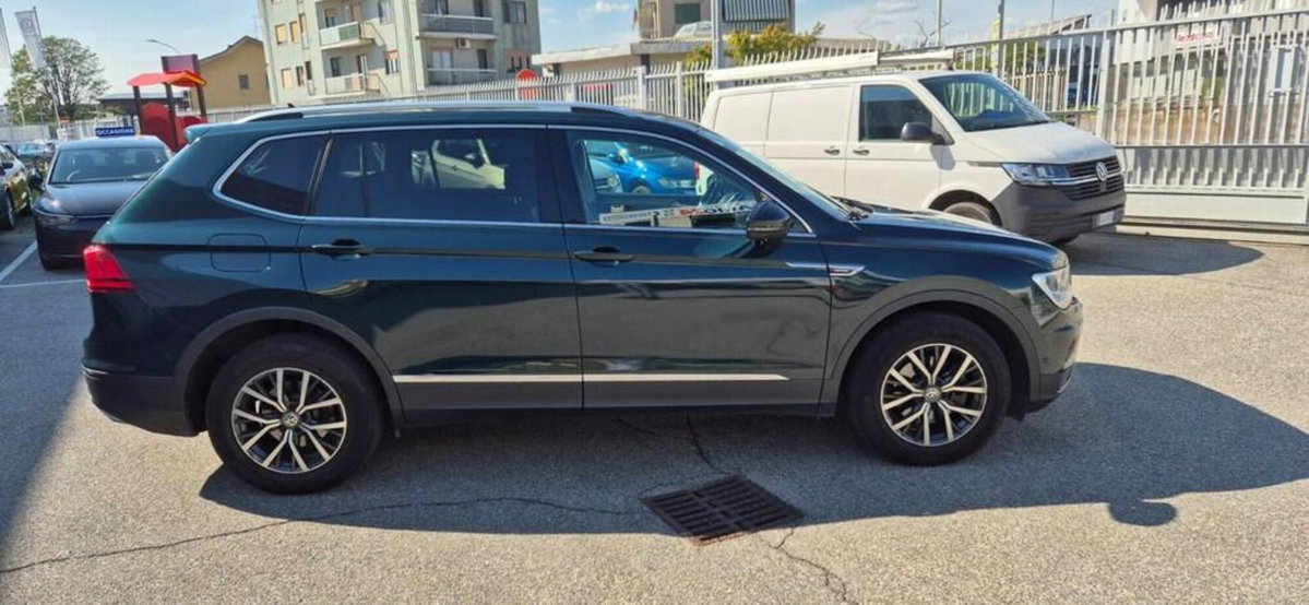 Volkswagen Tiguan Allspace 2.0 TDI SCR DSG 4MOTION Business BMT (3)
