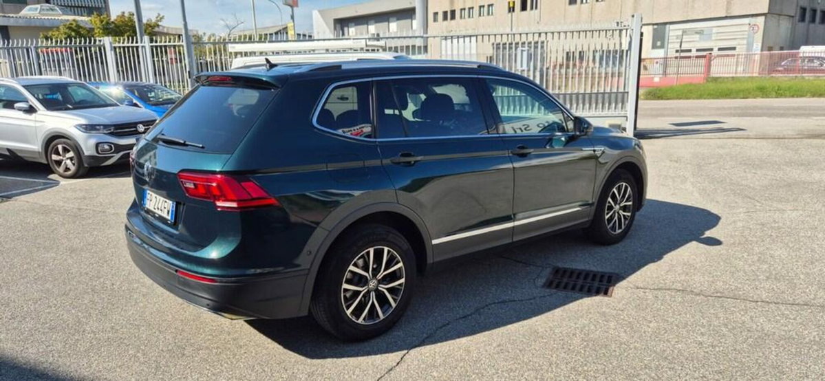 Volkswagen Tiguan Allspace 2.0 TDI SCR DSG 4MOTION Business BMT (4)