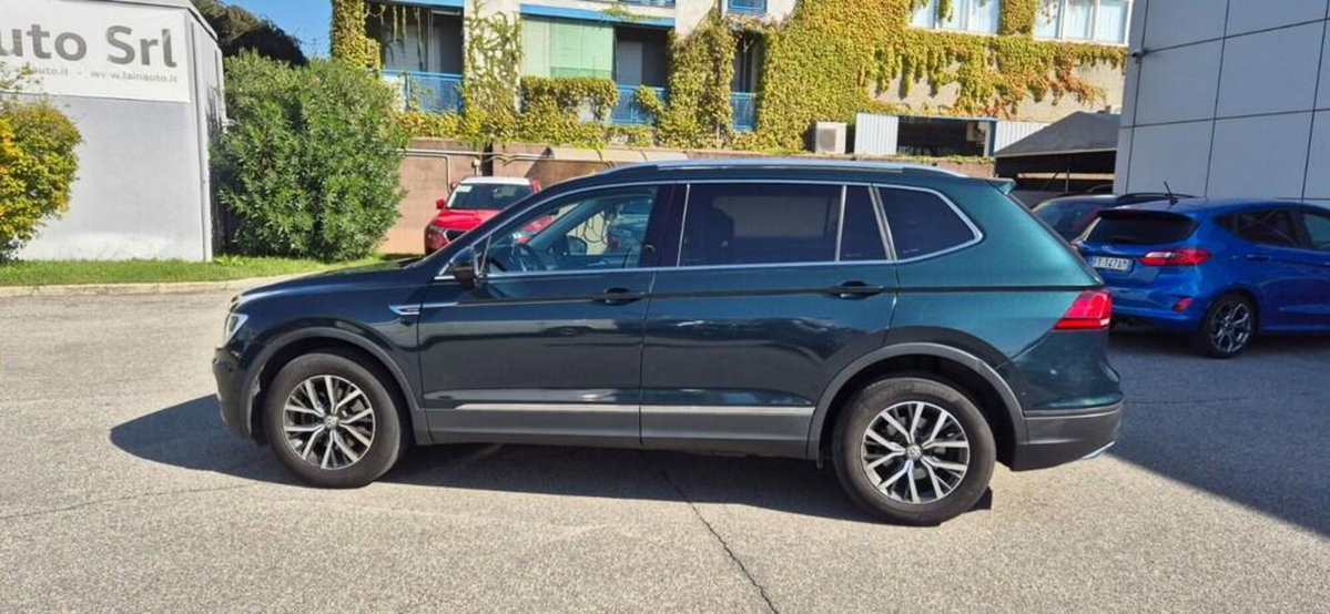 Volkswagen Tiguan Allspace 2.0 TDI SCR DSG 4MOTION Business BMT (7)