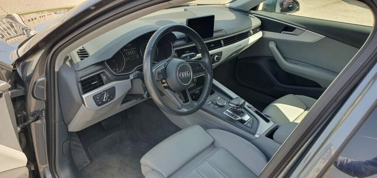 Audi A4 Avant 40 TDI quattro S tronic Business Sport (11)