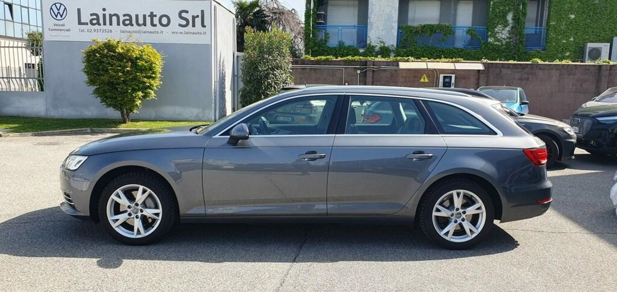 Audi A4 Avant 40 TDI quattro S tronic Business Sport (6)