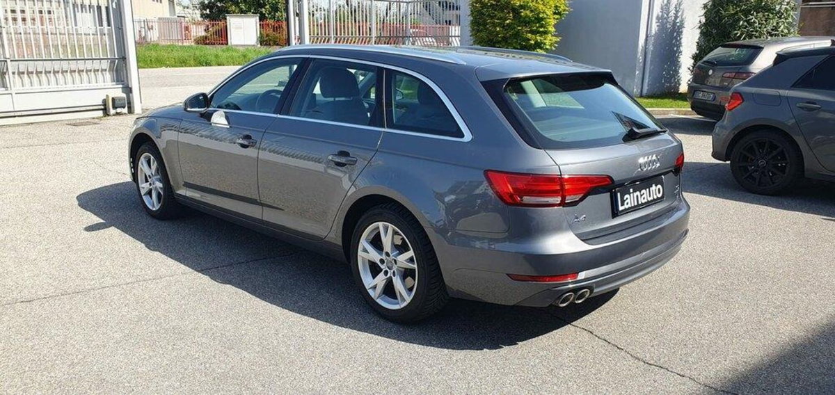 Audi A4 Avant 40 TDI quattro S tronic Business Sport (7)