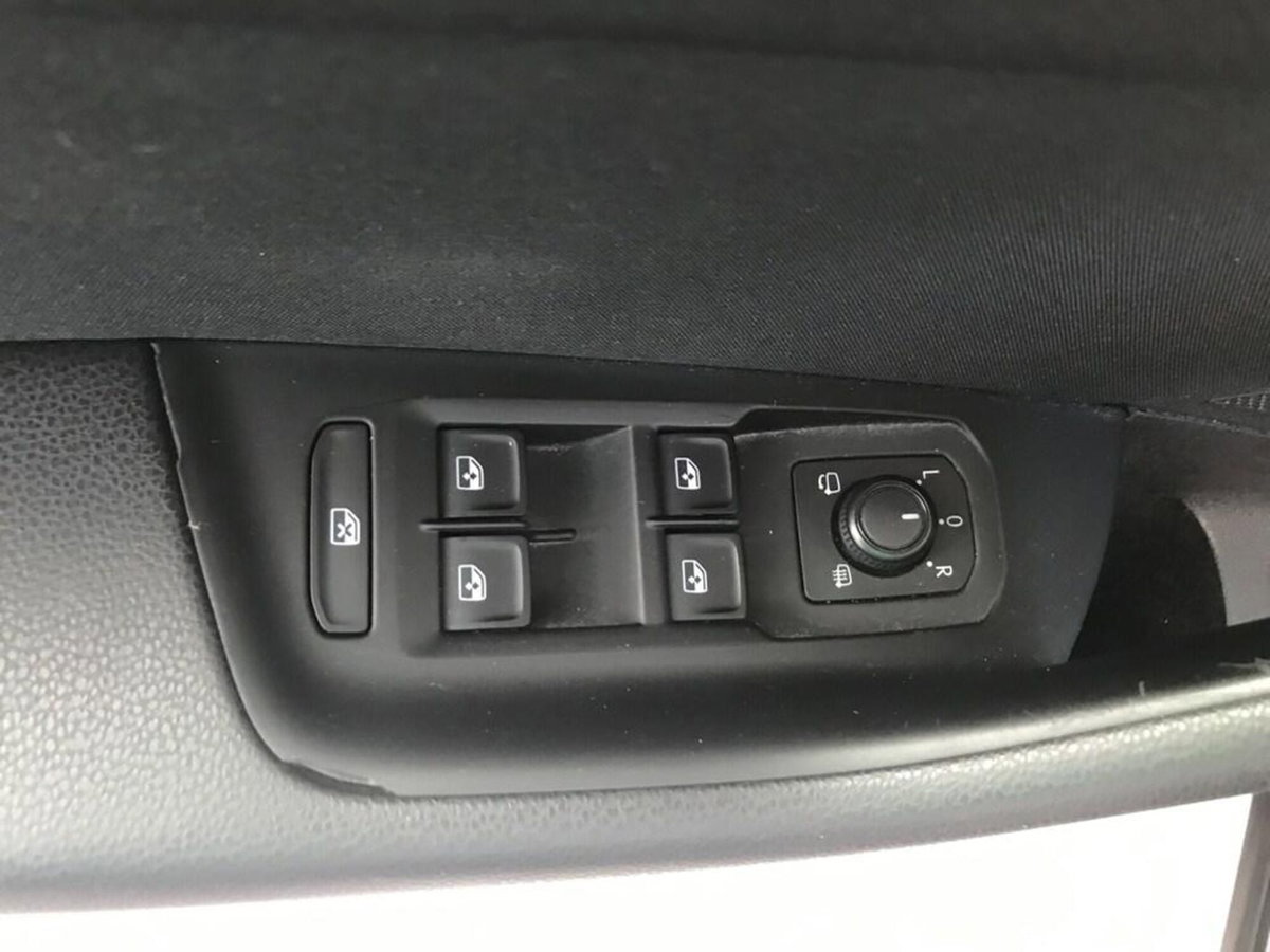 Volkswagen Passat 2.0 tdi scr Business 150cv dsg (10)